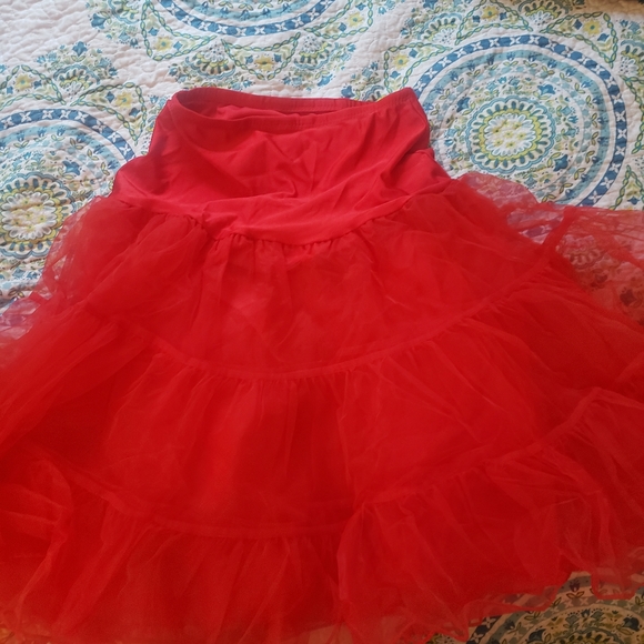 Petticoats, crinolines - Picture 7 of 8